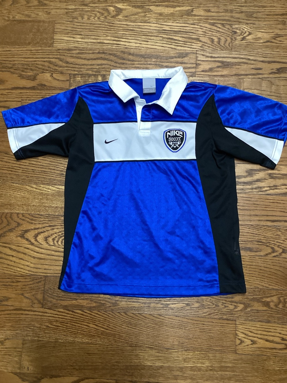 Nike Silver tag unisex Y2K soccer jersey Blue/Black Size Child Medium (10-12)